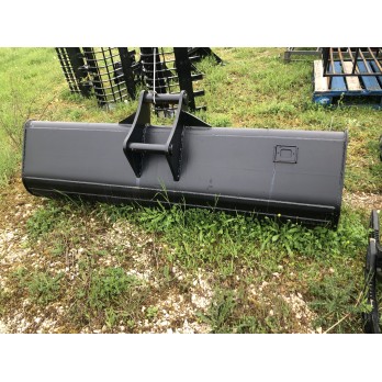 Godet curage 1800mm axes 50mm