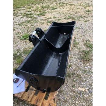 Godet curage 1500mm axes 45mm GEITH