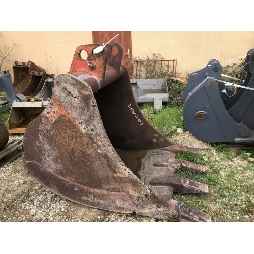 Godet CASE 110cm axes 60 et 75mm