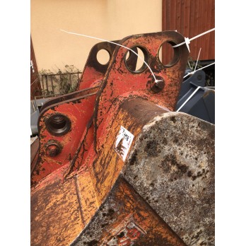 Godet CASE 110cm axes 60 et 75mm