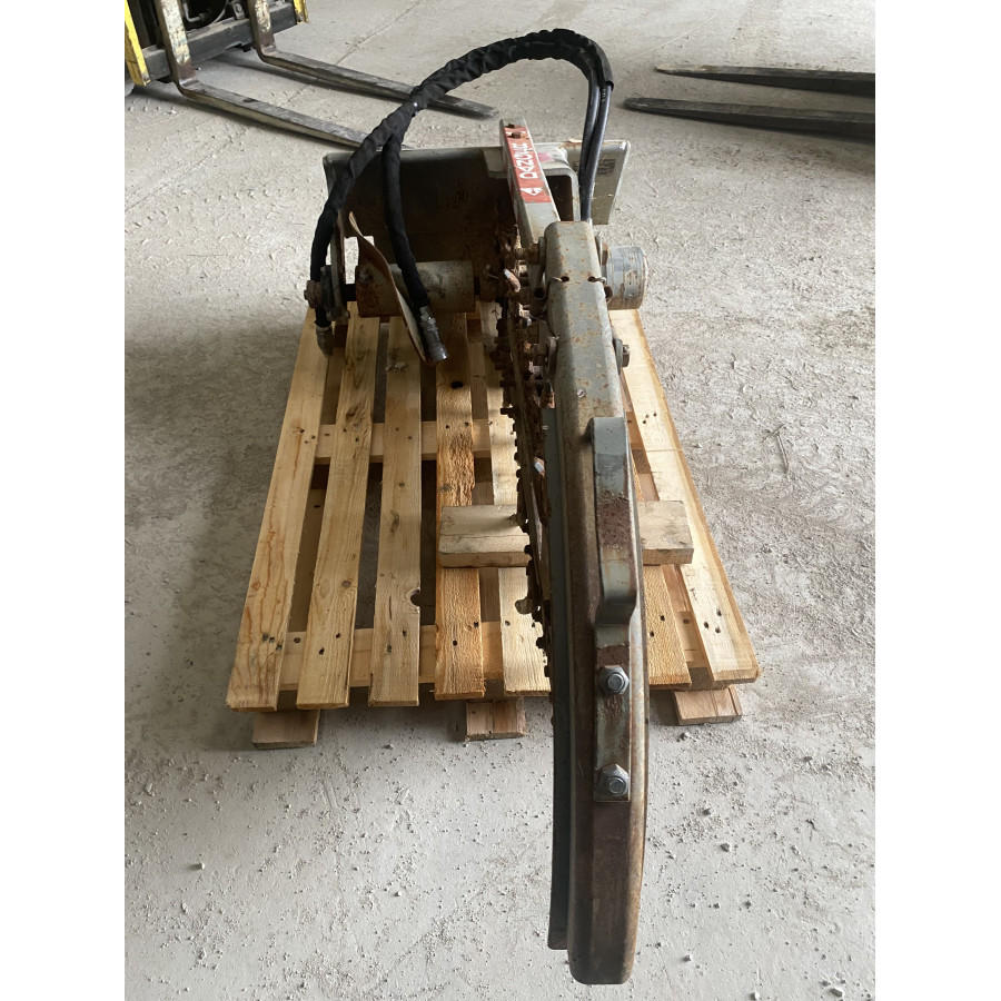 TRANCHEUSE TORO DINGO & DITCH WITCH pour porte outils