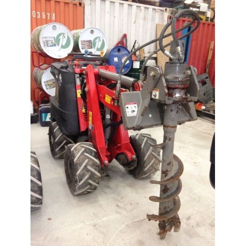 PORTEUR MULTI OUTILS DITCH WITCH ZAHN R300 370 heures