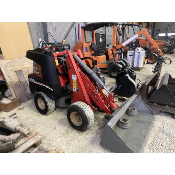 PORTEUR MULTI OUTILS DITCH WITCH ZAHN R300 920 heures