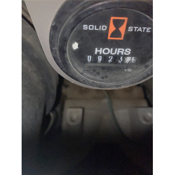 PORTEUR MULTI OUTILS DITCH WITCH ZAHN R300 920 heures